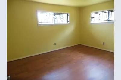 8110 Livingston, Houston, TX 77051 - Photo 7