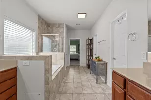 1731 Round Rock St, Friendswood, TX 77546 - Photo 25