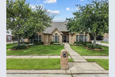 1731 Round Rock Street, Friendswood, TX 77546 - Photo 1