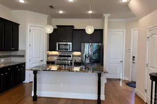 1119 Shepherd Oaks Dr, Houston, TX 77018 - Photo 3
