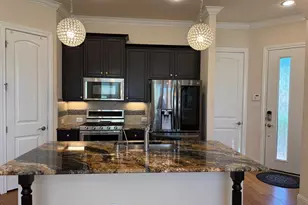1119 Shepherd Oaks Dr, Houston, TX 77018 - Photo 5