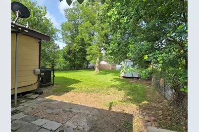 4609 Dabney Street, Houston, TX 77026 - Photo 9