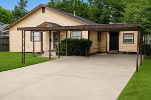 4609 Dabney St, Houston, TX 77026 - Photo 1