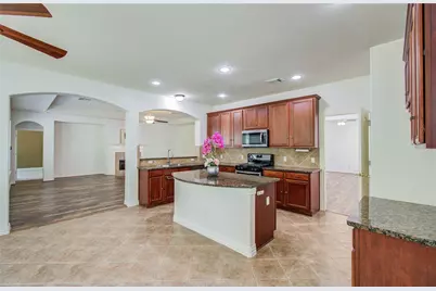 7814 Heron Lakes Drive, Houston, TX 77064 - Photo 17