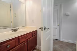 7814 Heron Lakes Dr, Houston, TX 77064 - Photo 37