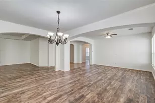 7814 Heron Lakes Dr, Houston, TX 77064 - Photo 13