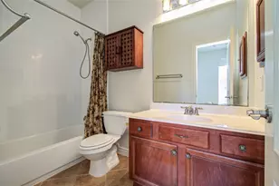 7814 Heron Lakes Dr, Houston, TX 77064 - Photo 11
