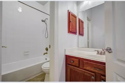 7814 Heron Lakes Drive, Houston, TX 77064 - Photo 35