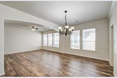 7814 Heron Lakes Drive, Houston, TX 77064 - Photo 15