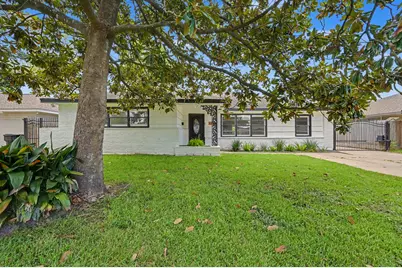 9613 Westview Drive, Houston, TX 77055 - Photo 7