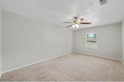 9613 Westview Drive, Houston, TX 77055 - Photo 13