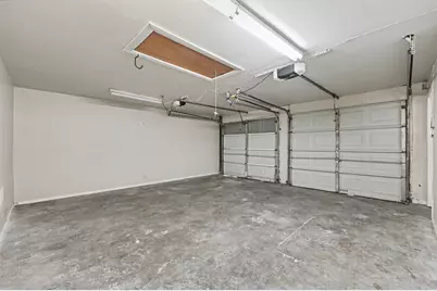 9613 Westview Drive, Houston, TX 77055 - Photo 23