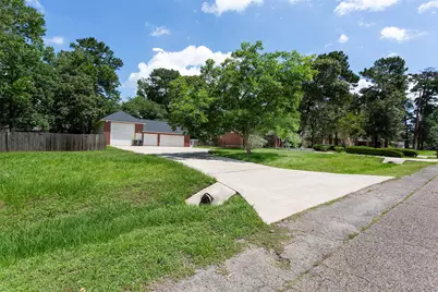 217 Tupelo Lane, Conroe, TX 77304 - Photo 25