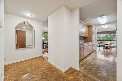 49 Briar Hollow Lane #203, Houston, TX 77027 - Photo 3