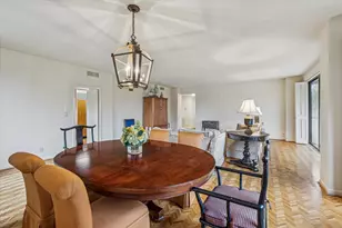 49 Briar Hollow Ln, Houston, TX 77027 - Photo 9