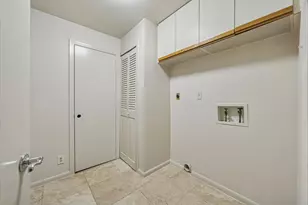 49 Briar Hollow Ln, Houston, TX 77027 - Photo 27