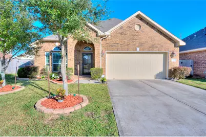 203 Brookwood Park Lane, Dickinson, TX 77539 - Photo 1