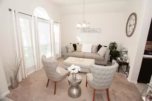 203 Brookwood Park Ln, Dickinson, TX 77539 - Photo 3