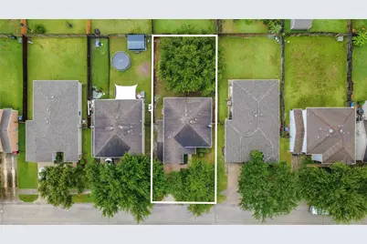 915 Grand Plains Drive, Houston, TX 77090 - Photo 37