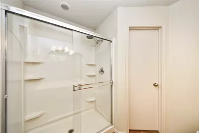 915 Grand Plains Drive, Houston, TX 77090 - Photo 33