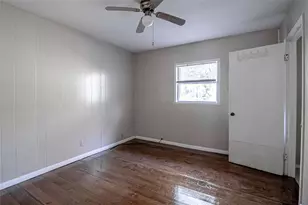 2018 Ave L 1/2, Huntsville, TX 77340 - Photo 7