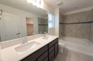 23322 Greenway Creek Ln, Spring, TX 77373 - Photo 15