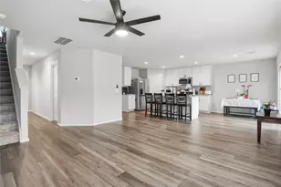 1831 Brushy Cedar Dr, Conroe, TX 77301 - Photo 3