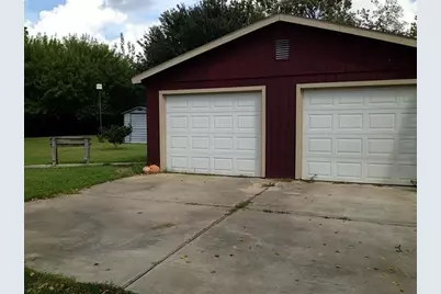 3053 County Road 855, Alvin, TX 77511 - Photo 5