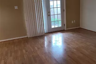 14389 Misty Meadow Ln, Houston, TX 77079 - Photo 7