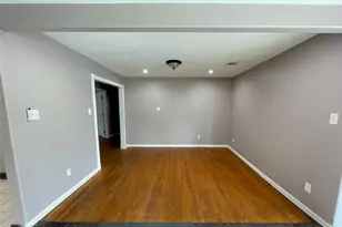 7230 Sims Dr, Houston, TX 77061 - Photo 7