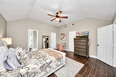 2003 Edinburg Avenue, League City, TX 77573 - Photo 25