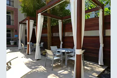 306 McGowen Street #1418, Houston, TX 77006 - Photo 21