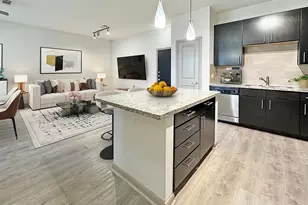 306 McGowen St, Houston, TX 77006 - Photo 1