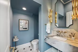 7 Wentworth Gate Path, Houston, TX 77027 - Photo 9