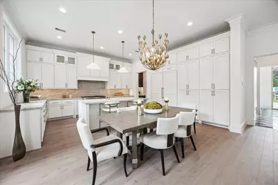 7 Wentworth Gate Path, Houston, TX 77027 - Photo 15