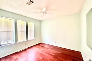 2058 Parkdale Dr, Houston, TX 77339 - Photo 27