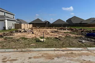 759 Woodhaven Lks Dr, La Marque, TX 77568 - Photo 23