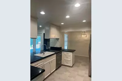 2911 Linkwood Drive, Houston, TX 77025 - Photo 15