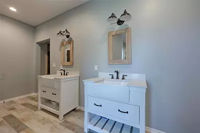 1100 Calhoun Road, Eagle Lake, TX 77434 - Photo 29