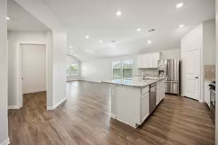 2539 Blazing Star Dr, Brookshire, TX 77423 - Photo 9