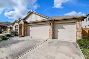 2631 Half Dome Dr, Rosharon, TX 77583 - Photo 3