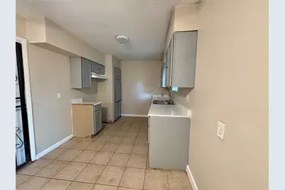 4110 Knotty Oaks Trail, Houston, TX 77045 - Photo 5