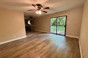 4110 Knotty Oaks Trail, Houston, TX 77045 - Photo 9