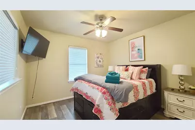 21226 Gulf Drive, Galveston, TX 77554 - Photo 9