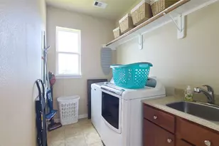 21226 Gulf Dr, Galveston, TX 77554 - Photo 31