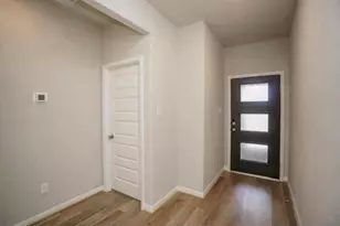 21607 Blue Sapphire, Richmond, TX 77407 - Photo 5