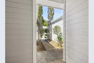 64 Hideaway Drive, Friendswood, TX 77546 - Photo 13