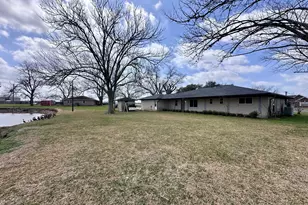 108 Lakeshore Dr, Wharton, TX 77488 - Photo 27