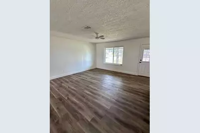 108 Lake Shore Drive, Wharton, TX 77488 - Photo 13