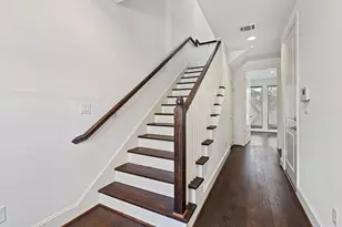 1314 Hunters Meadow Ln, Houston, TX 77055 - Photo 17